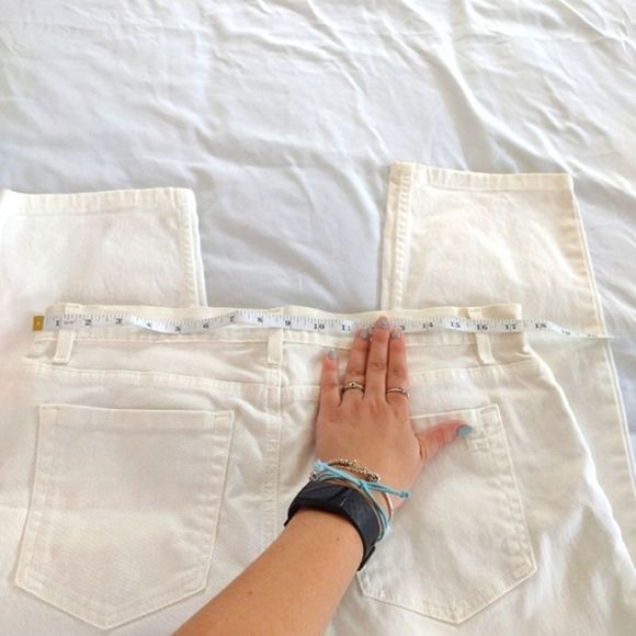 Liz Claiborne Denim White highrise Jackie Cut Jeans size 35 waist 25 inseam - Picture 7 of 7